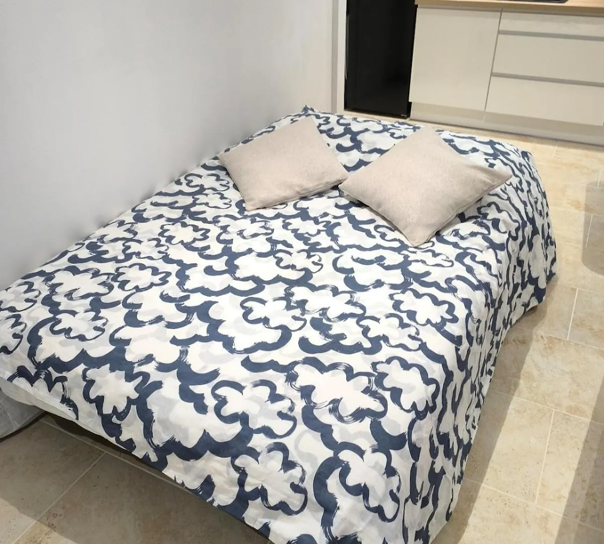 Apartment Appartement Avec Une Chambre Et Tout Equipe Dans Centre Ville Montelimar